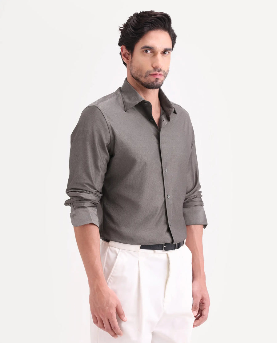 Rare Rabbit Men's Bogi Dusky Brown Cotton Blend Full Sleeve Spread Collar Regular Fit Plain Shirt