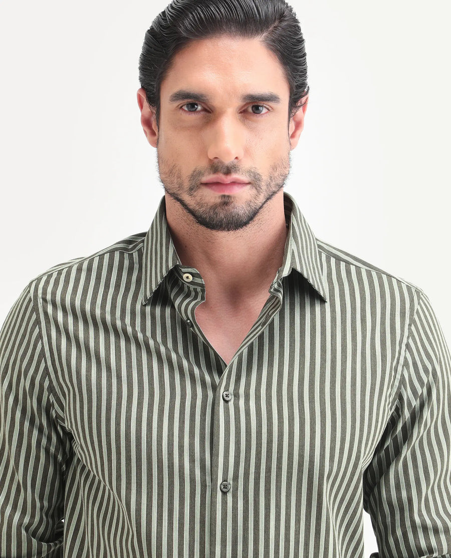 Rare Rabbit Men's Soti Green Cotton Full Sleeve Spread Collar Regular Fit Striped Shirt