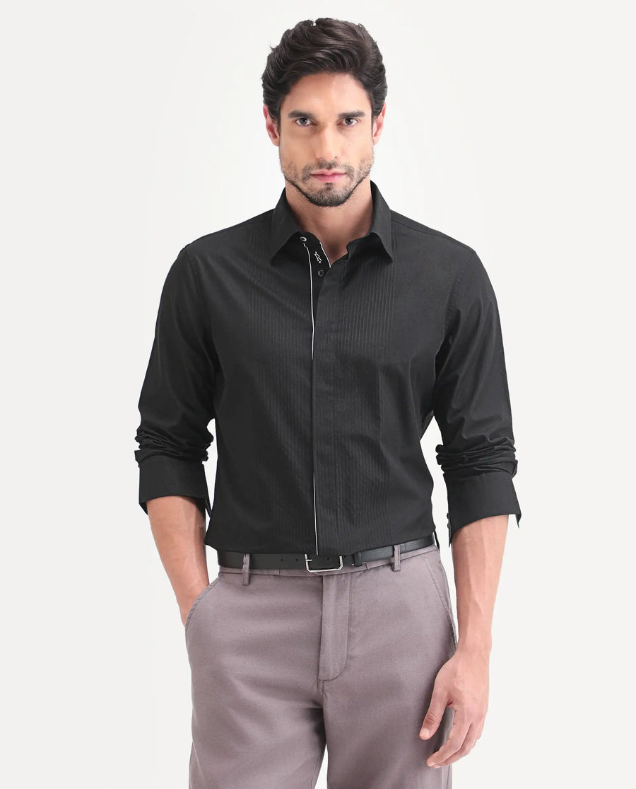 Rare Rabbit Men's Trev Black Cotton Fabric Full Sleeve Spread Collar Regular Striped Shirt