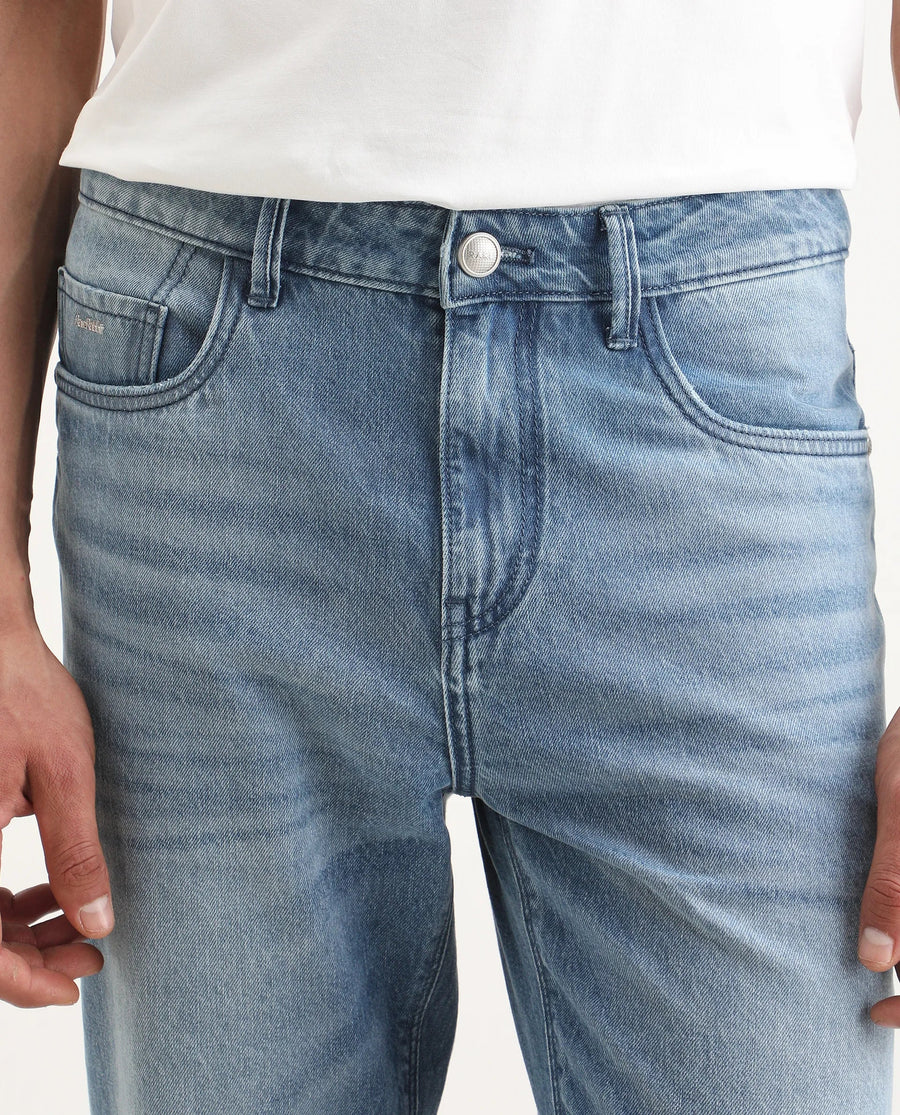 Rare Rabbit Men's Fynn Light Blue Cotton Fabric Kurt Carrot Plain Jeans
