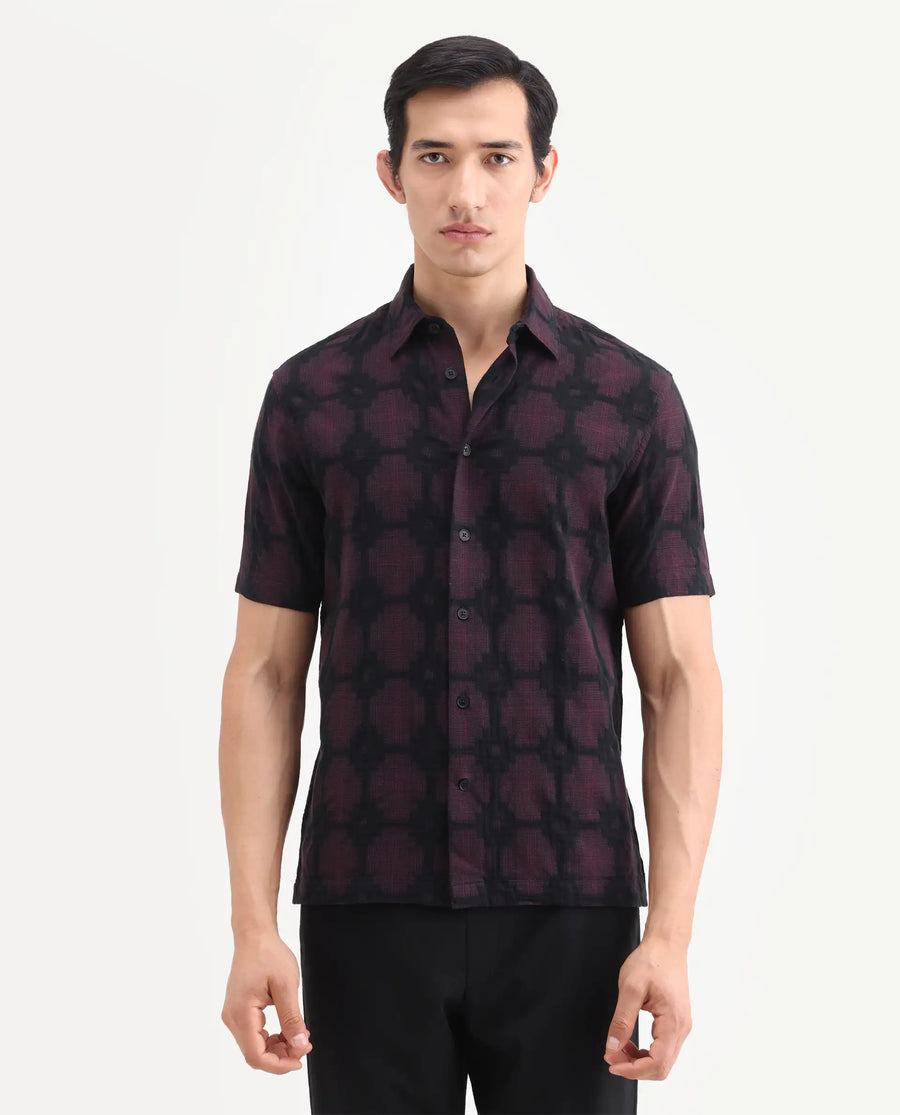 Rare Rabbit Men's Rato Dark Red Cotton Fabric Half Sleeve Spread Collar Button Regular Jacquard Shirt