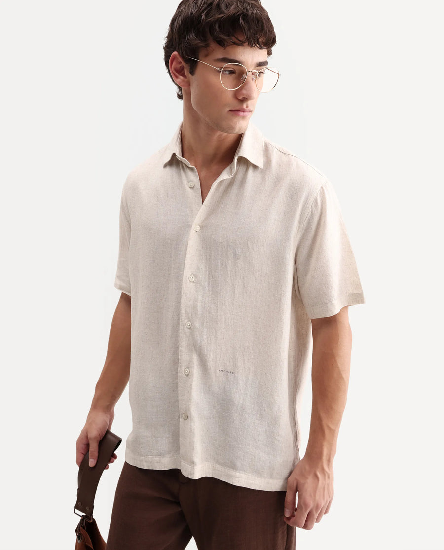 Rare Rabbit Men's Lewan-Ss Primary Ecru Linen Blend Spread Collar Regular Plain Shirt