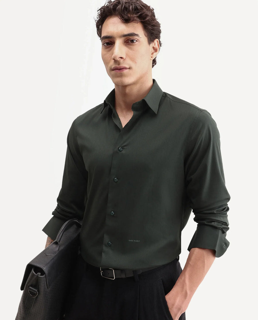 Rare Rabbit Men's Vorta Dark Green Polyester Blend Spread Collar Regular Plain Shirt