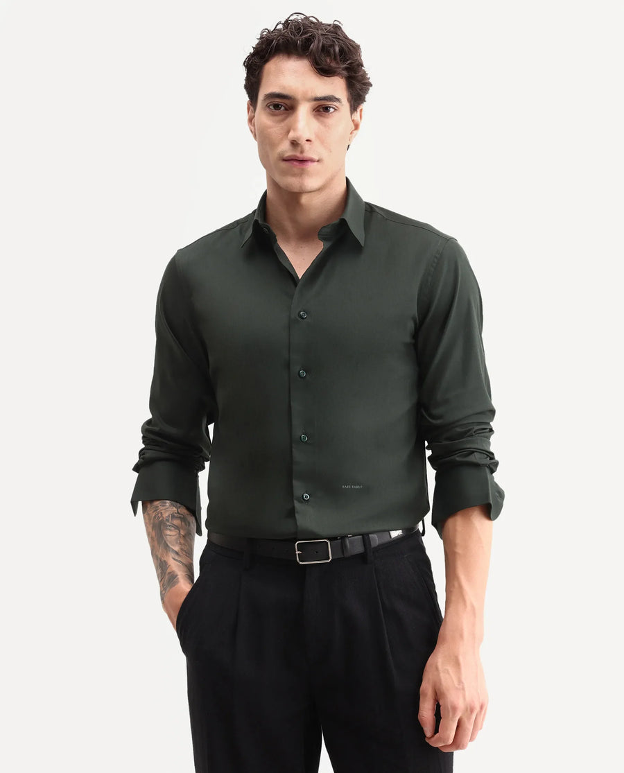 Rare Rabbit Men's Vorta Dark Green Polyester Blend Spread Collar Regular Plain Shirt