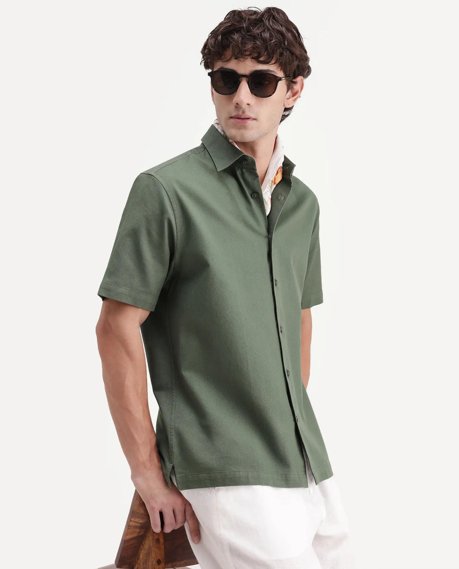 Rare Rabbit Men's Sern Dusky Green Cotton Spread Collar Button Regular Plain Shirt
