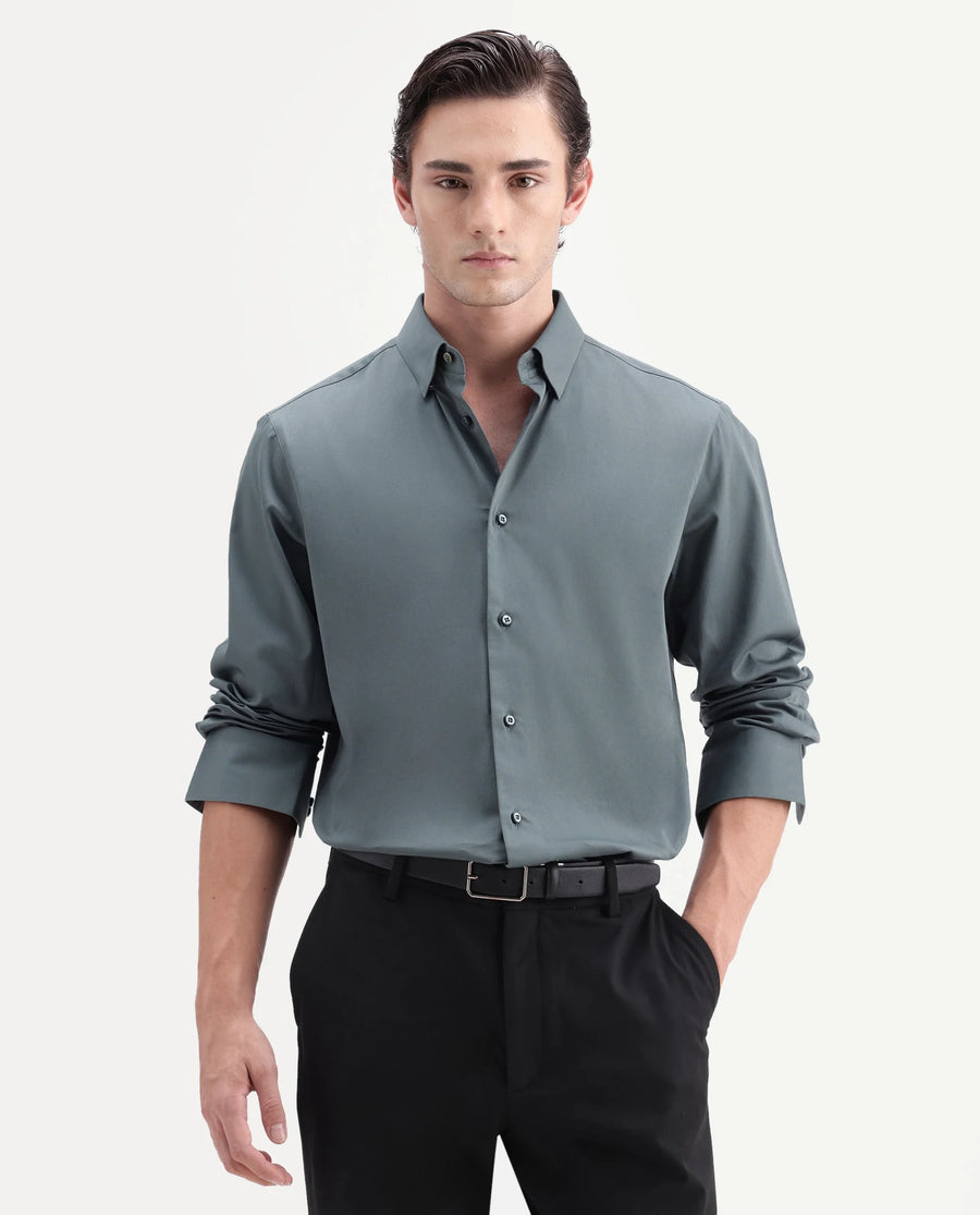 Rare Rabbit Men's Como-Aw26 Dusky Blue Cotton Blend Spread Collar Regular Plain Shirt