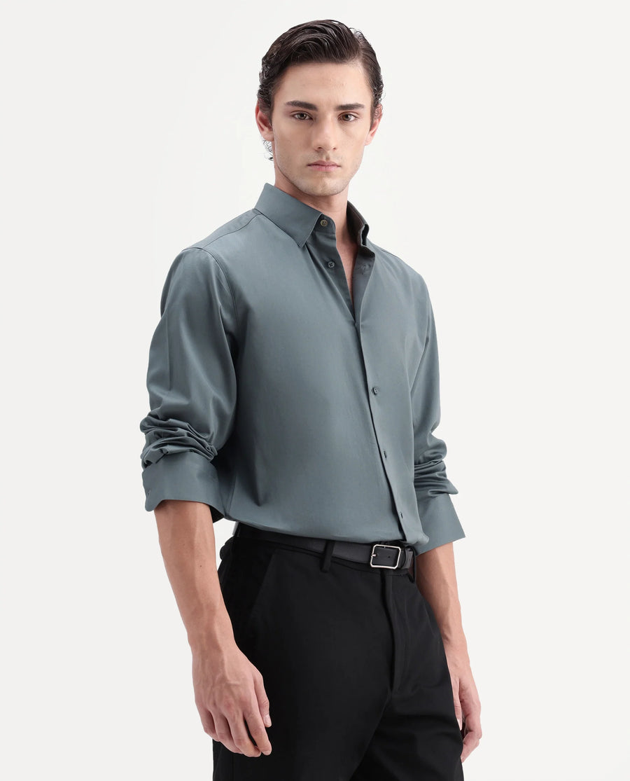 Rare Rabbit Men's Como-Aw26 Dusky Blue Cotton Blend Spread Collar Regular Plain Shirt
