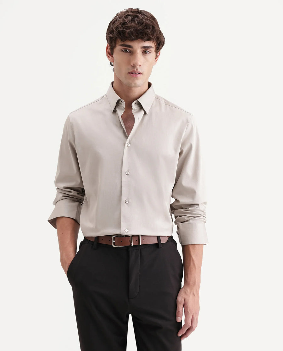 Rare Rabbit Men's Como-Aw26 Light Beige Cotton Blend Spread Collar Regular Plain Shirt