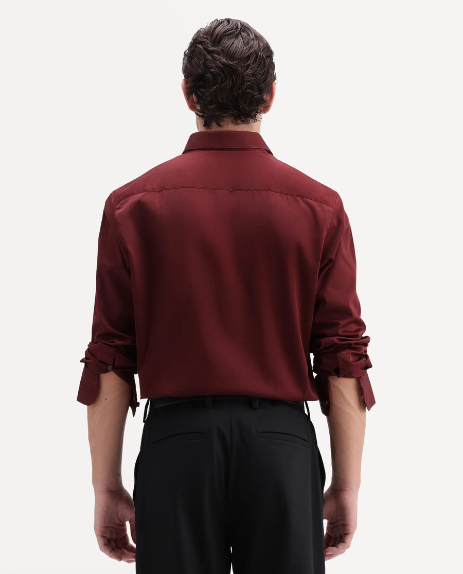 Rare Rabbit Men's Como-Aw26 Dusky Red Cotton Blend Spread Collar Regular Plain Shirt