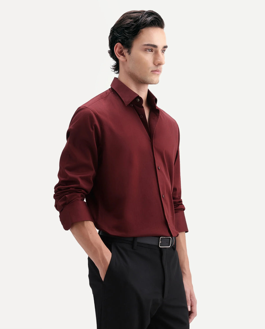 Rare Rabbit Men's Como-Aw26 Dusky Red Cotton Blend Spread Collar Regular Plain Shirt