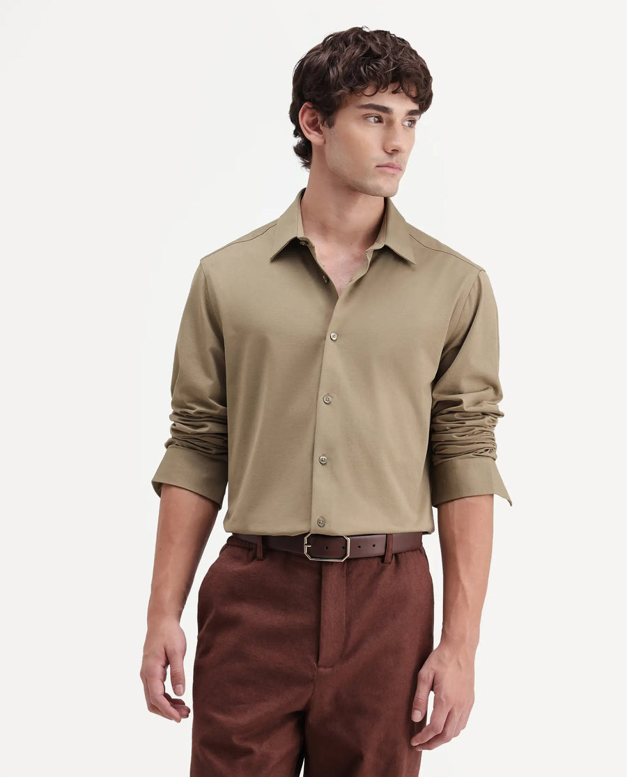 Rare Rabbit Men's Tour-Aw26 Dusky Green Cotton Blend Spread Collar Regular Plain Shirt