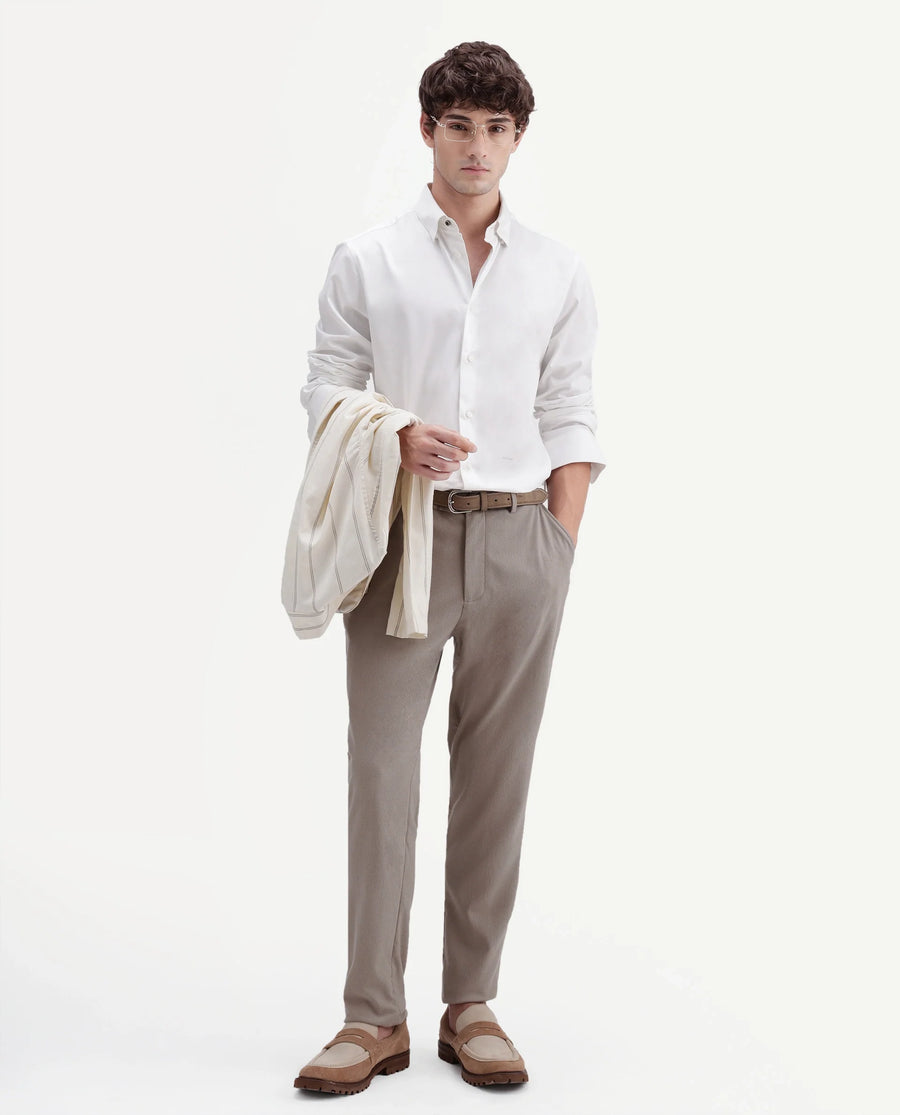Rare Rabbit Men's Como-Aw26 White Cotton Blend Spread Collar Regular Plain Shirt