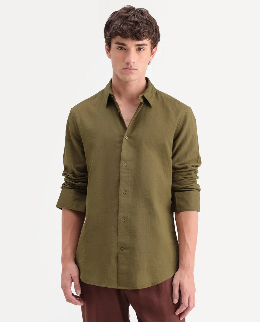 Rare Rabbit Men's Layer-Ls-Aw26 Dusky Green Cotton Spread Collar Regular Plain Shirt