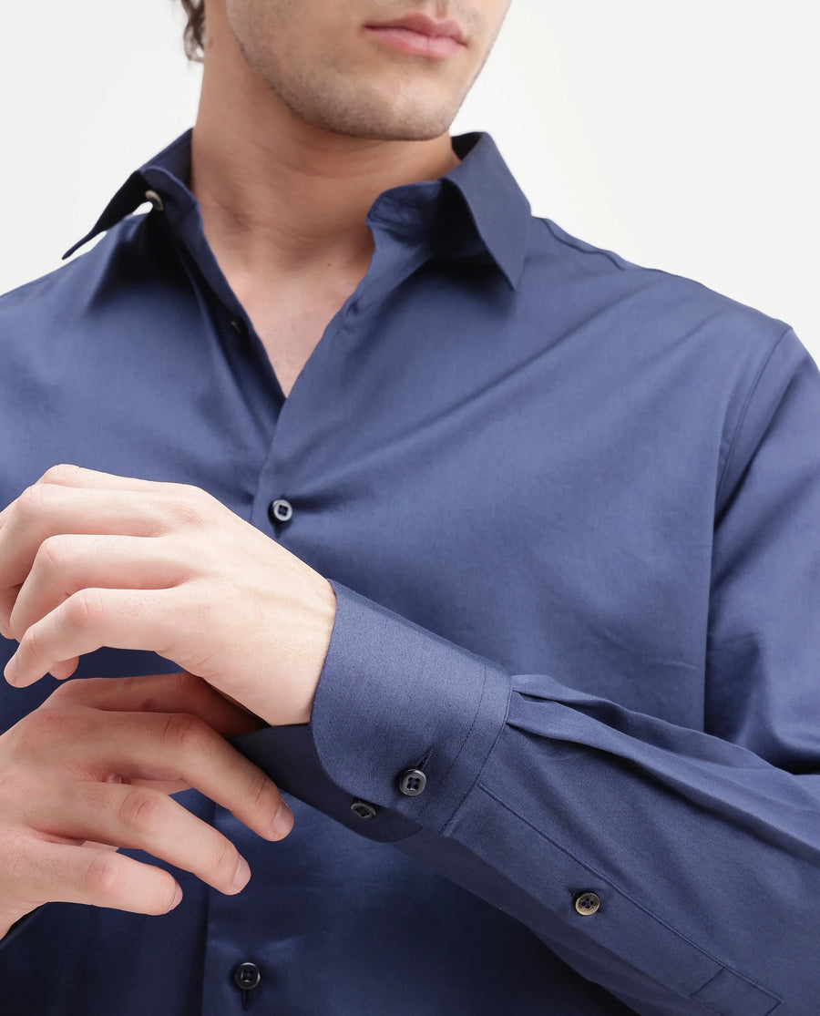 Rare Rabbit Men's Holla-Aw26 Navy Cotton Blend Spread Collar Regular Plain Shirt