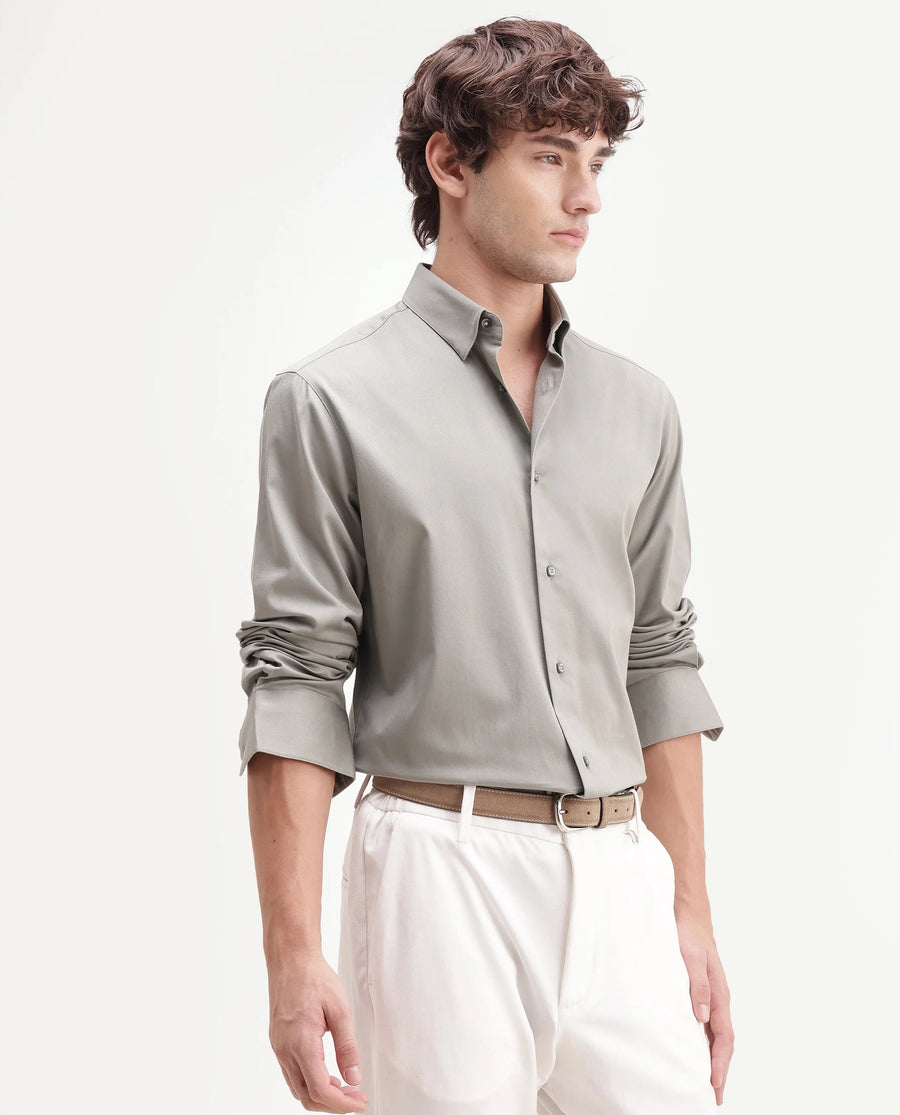 Rare Rabbit Men's Como-Aw26 Dusky Green Cotton Blend Spread Collar Regular Plain Shirt