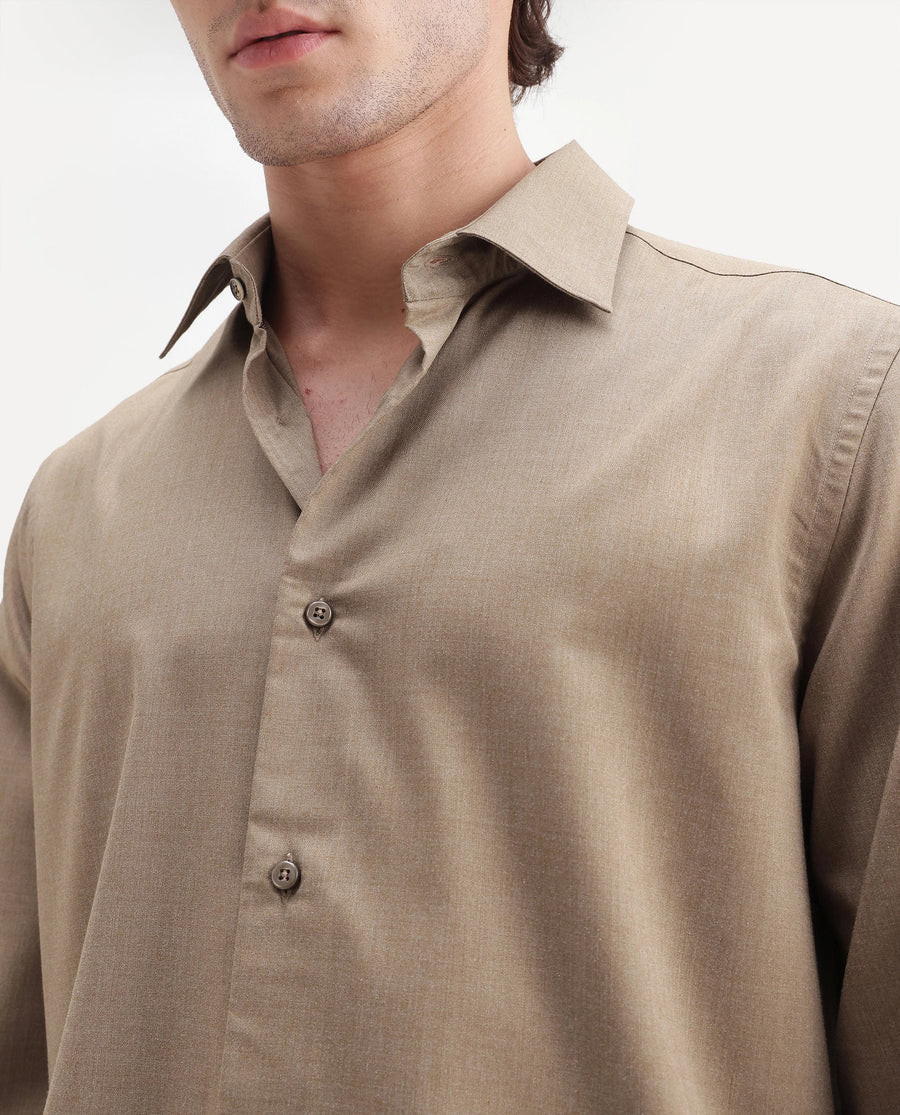 Rare Rabbit Men's Gunjo-Aw26 Dusky Green Polyester Blend Spread Collar Regular Plain Shirt