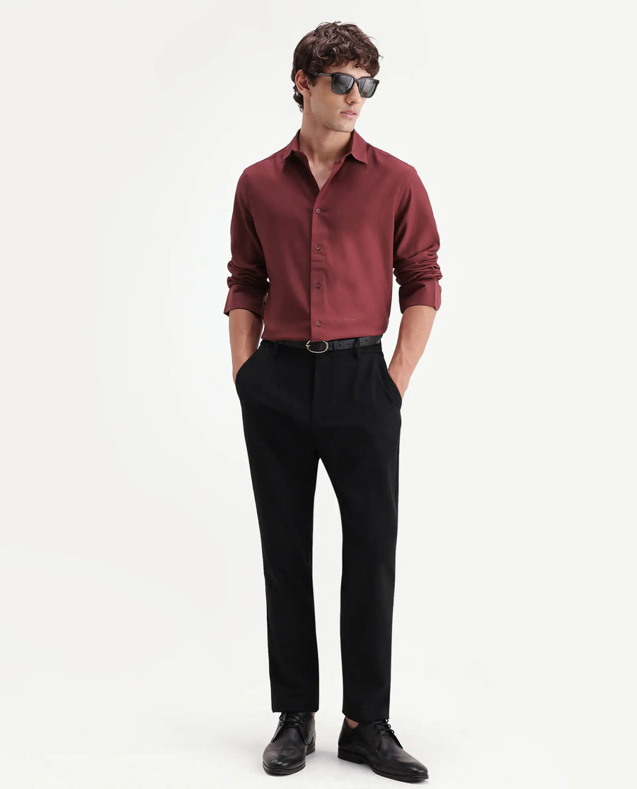 Rare Rabbit Men's Mer-Aw26 Red Viscose Blend Spread Collar Regular Plain Shirt