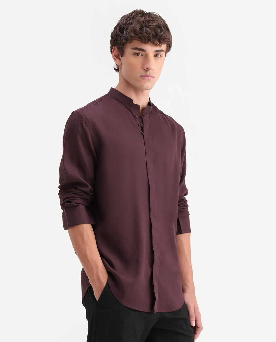 Rare Rabbit Men's Throne-Aw26 Dusky Maroon Linen Blend Mandarin Collar Regular Plain Shirt
