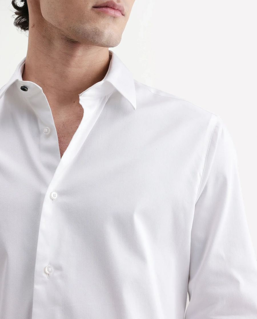 Rare Rabbit Men's Holla-Aw26 White Cotton Blend Spread Collar Regular Plain Shirt