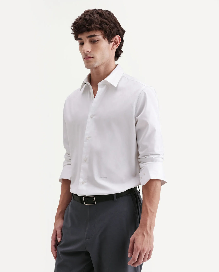 Rare Rabbit Men's Holla-Aw26 White Cotton Blend Spread Collar Regular Plain Shirt