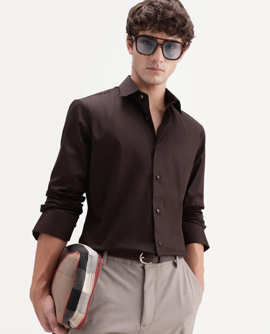 Rare Rabbit Men's Holla-Aw26 Dark Brown Cotton Blend Spread Collar Regular Plain Shirt