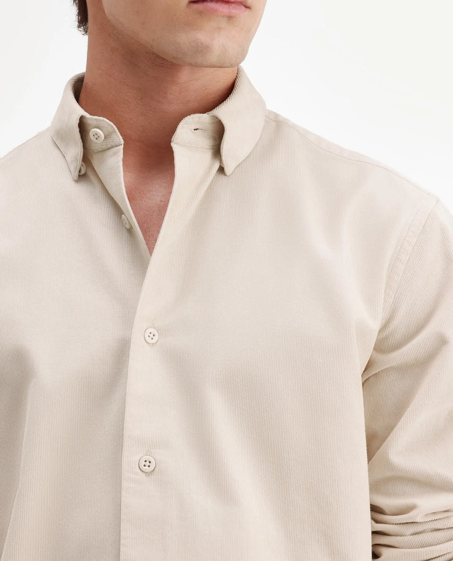 Rare Rabbit Men's Buita-Aw26 Off White Cotton Spread Collar Regular Fit Plain Shirt