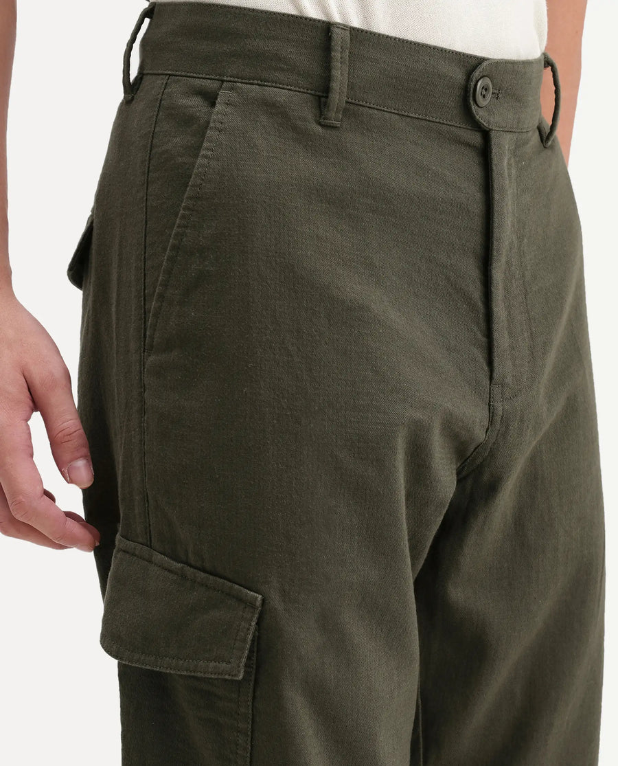 Rare Rabbit Men's Presso-Aw26 Olive Cotton Fabric Regular Fit Plain Cargo Trouser
