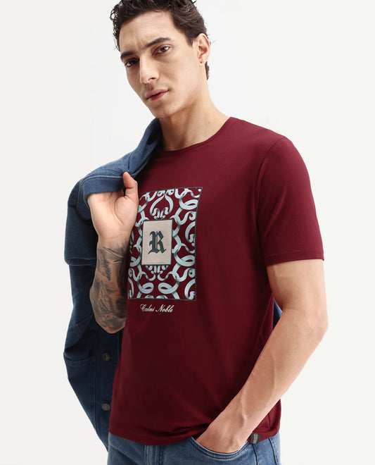 Rare Rabbit Men's Timol Dark Red Cotton Blend Crew Neck Regular Graphic Print T-Shirt