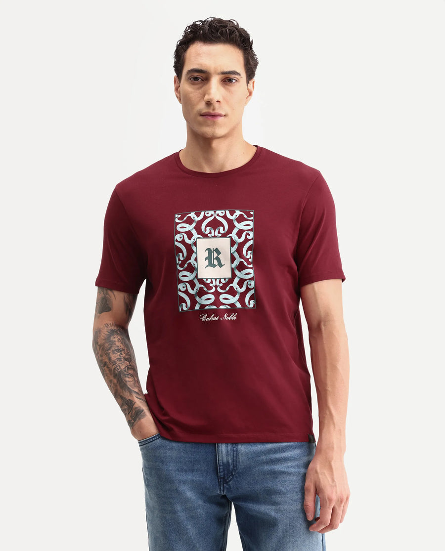 Rare Rabbit Men's Timol Dark Red Cotton Blend Crew Neck Regular Graphic Print T-Shirt