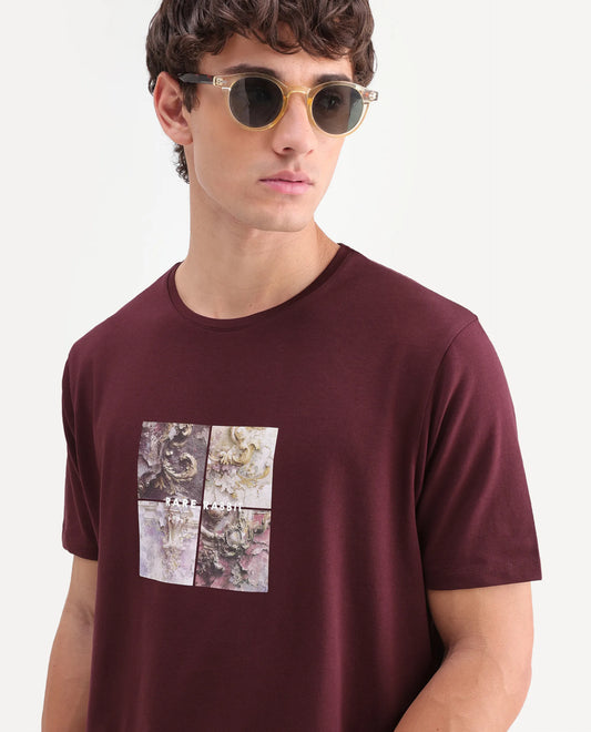 Rare Rabbit Men's Dral Dark Maroon Cotton Blend Crew Neck Regular Graphic Print T-Shirt