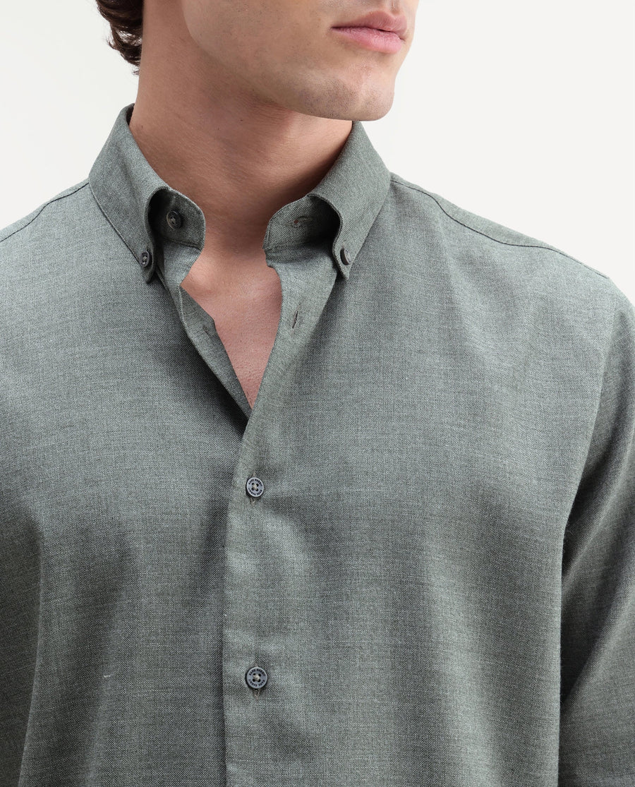 Rare Rabbit Men's Jonar Dusky Green Polyester Blend Spread Collar Regular Plain Shirt