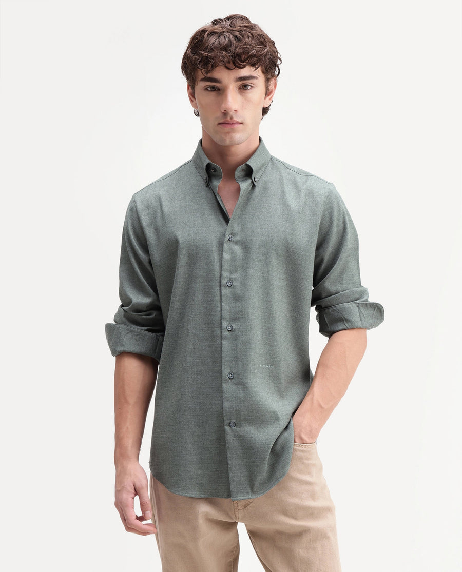 Rare Rabbit Men's Jonar Dusky Green Polyester Blend Spread Collar Regular Plain Shirt