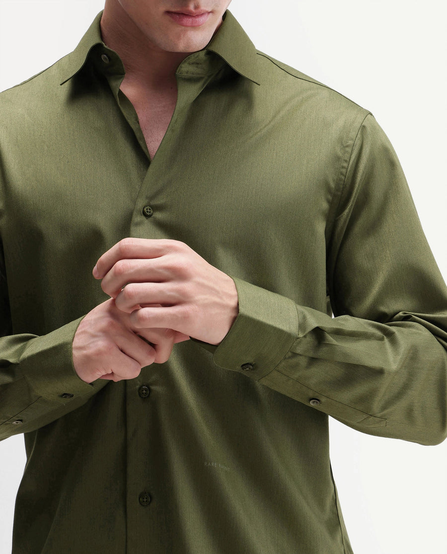 Rare Rabbit Men's Aston Dark Green Polyester Blend Spread Collar Button Regular Plain Shirt