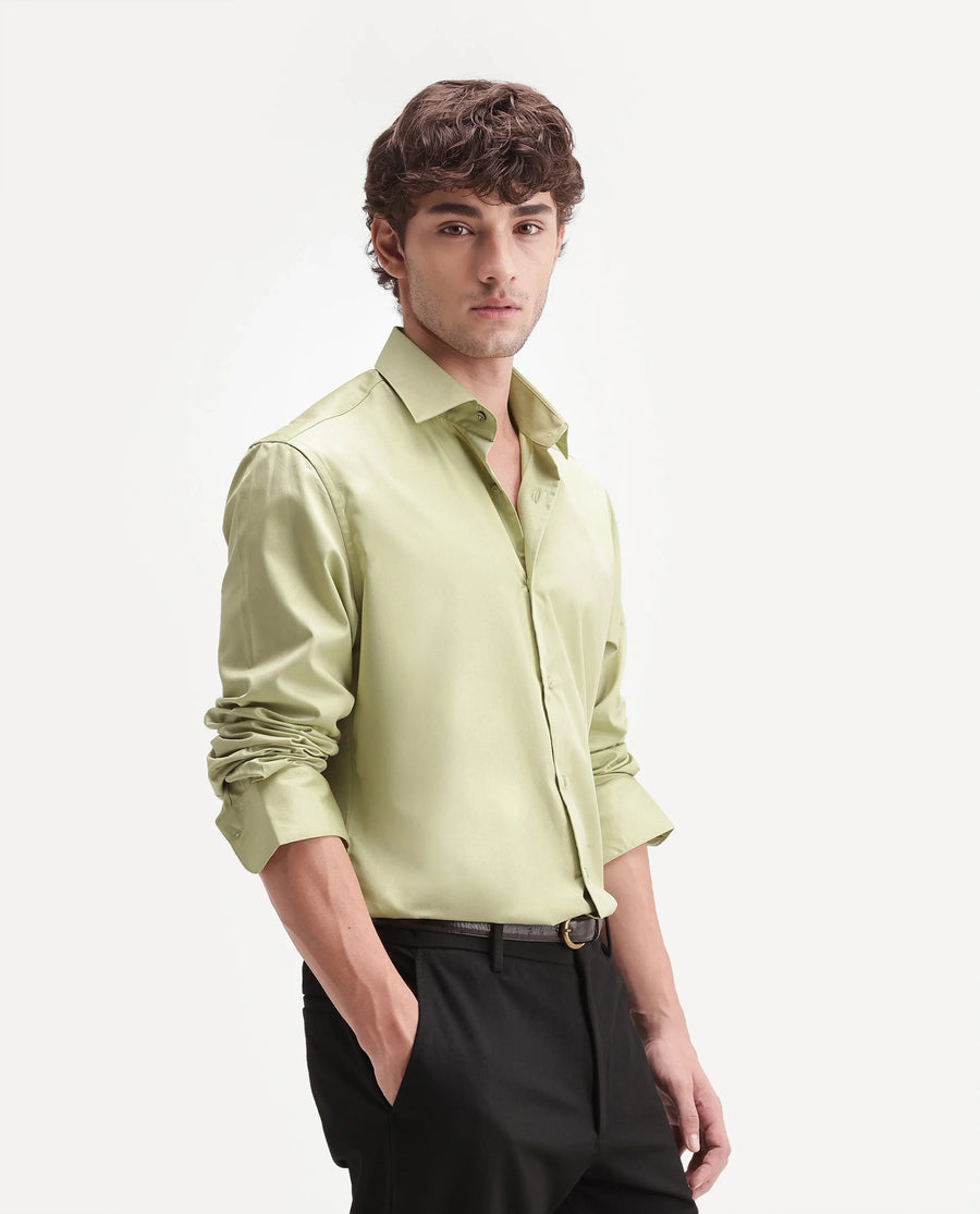 Rare Rabbit Men's Aston Light Green Polyester Blend Spread Collar Button Regular Plain Shirt