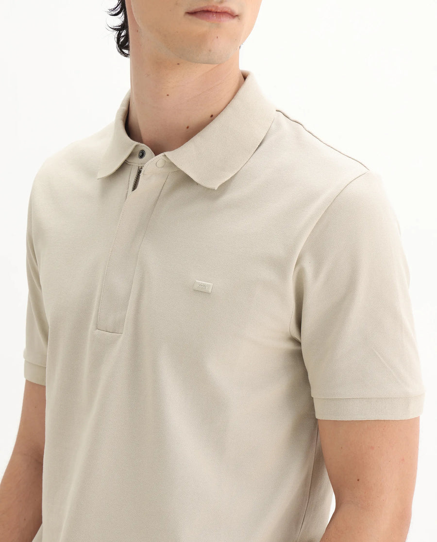 Rare Rabbit Men's Salis-25 Beige Cotton Blend Plain Regular Fit Half Sleeve Polo