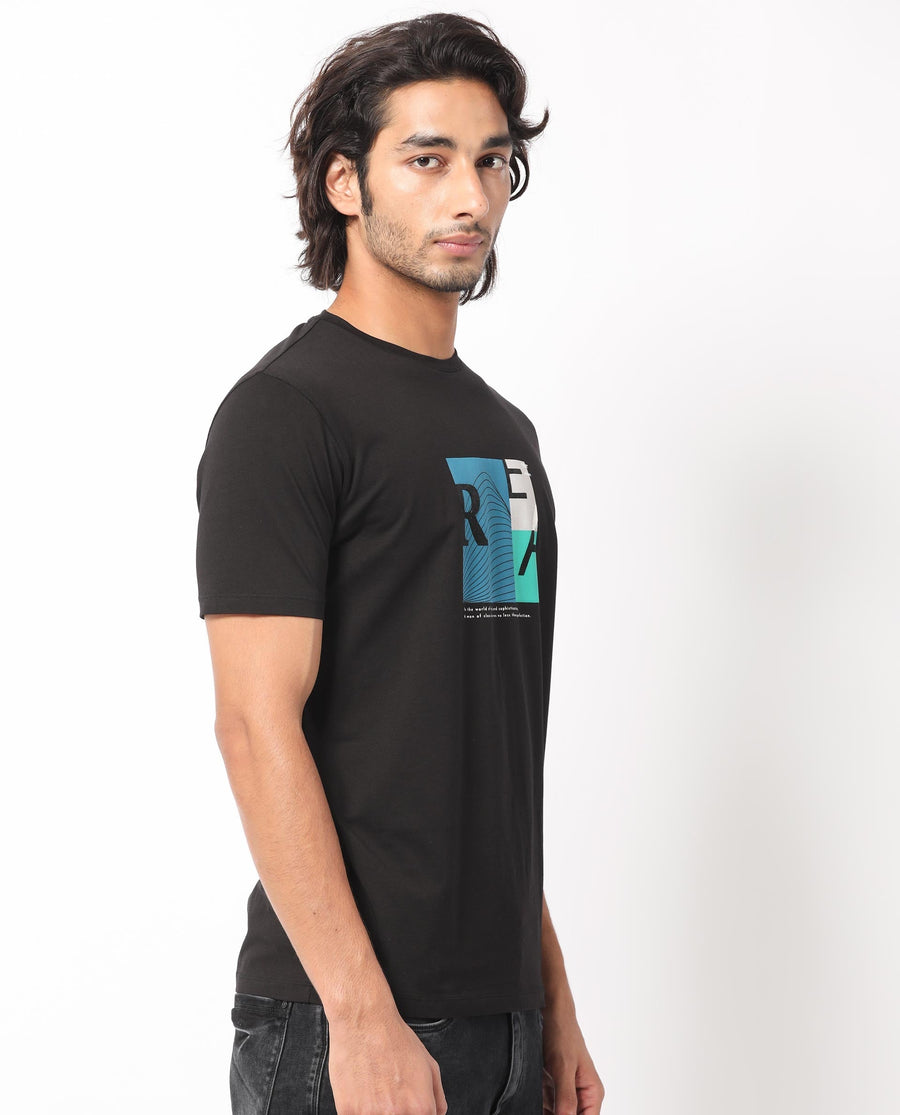 Rare Rabbit Men's Salta Black Cotton Graphic Print Slim Fit Half Sleeve Crew Neck T-Shirt