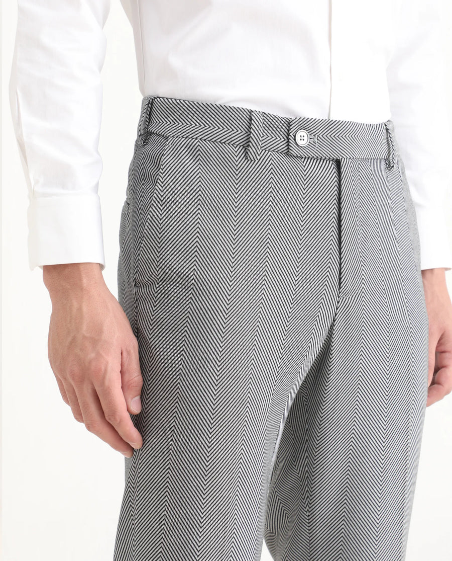 Rare Rabbit Men's Sierres Light Grey Viscose Textured Tailored Fit Full Sleeve Lapel Neck Suits