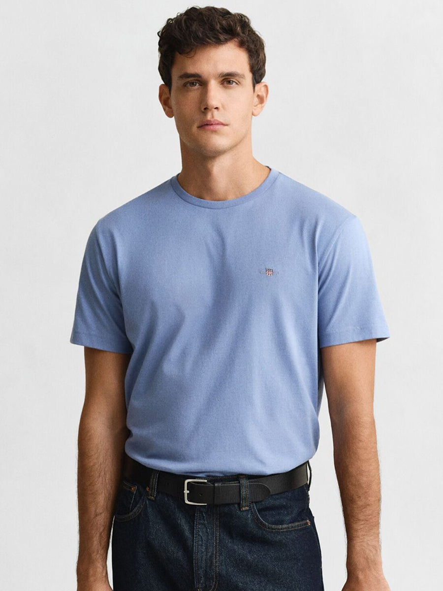 Gant Men Blue Solid Regular Fit Shield T-Shirt