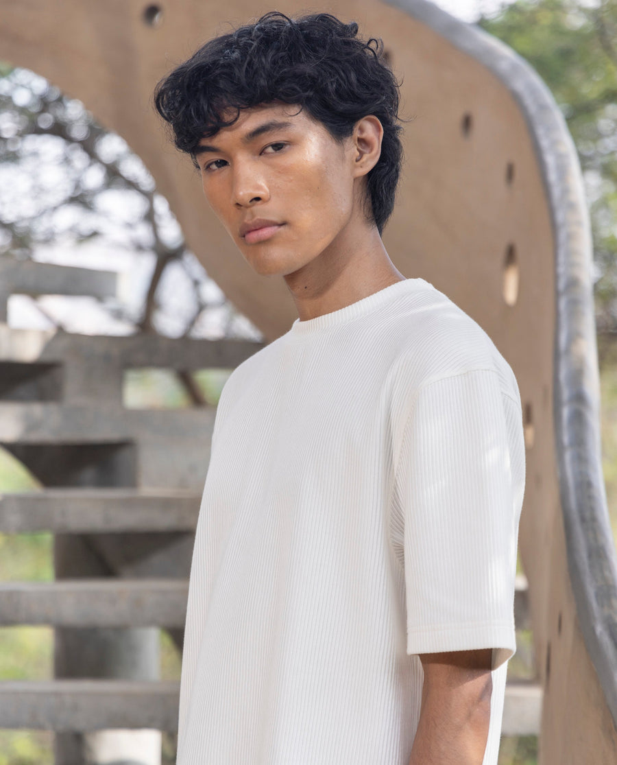 Rare Rabbit Men's Breet White Cotton Plain Oversized Fit Half Sleeve Crew Neck T-Shirt