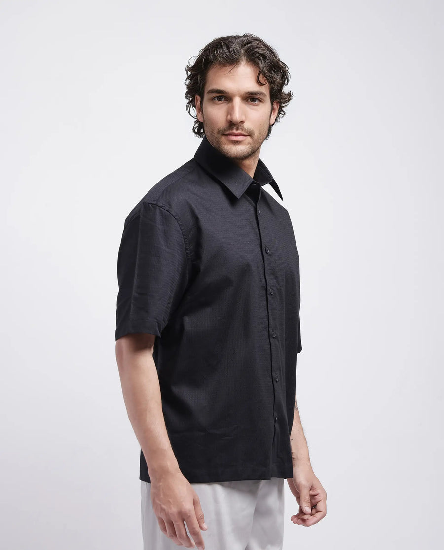 Rare Rabbit Men's Stum Ss Black Cotton Plain Regular Fit Half Sleeve Collared Shirt