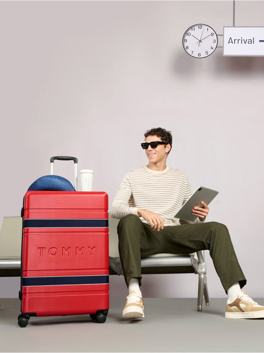 Tommy Hilfiger Las Vegas Textured Large Trolley Suitcase