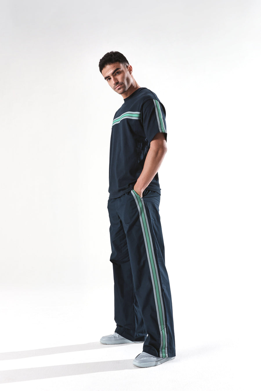 Rare Rabbit Men's Newnon Navy Cotton Plain Baggy Fit Track Pant