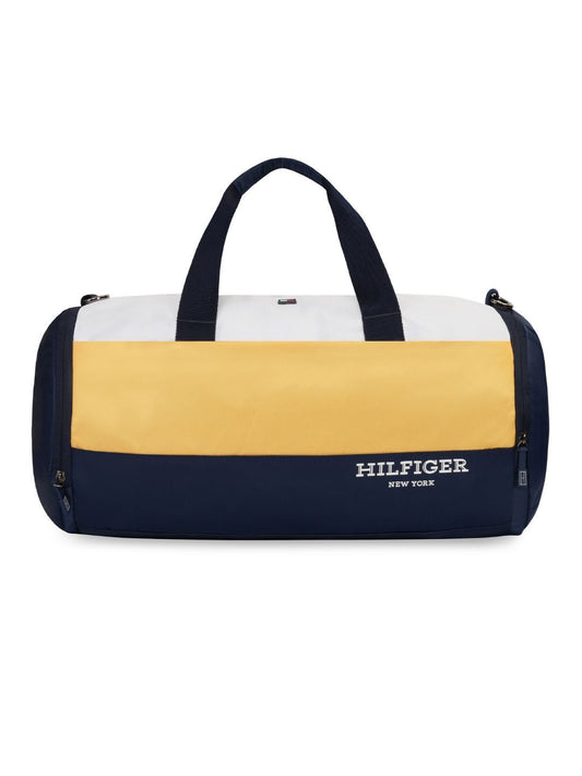 Tommy Hilfiger Colourblocked Medium Sports or Gym Duffel Bag