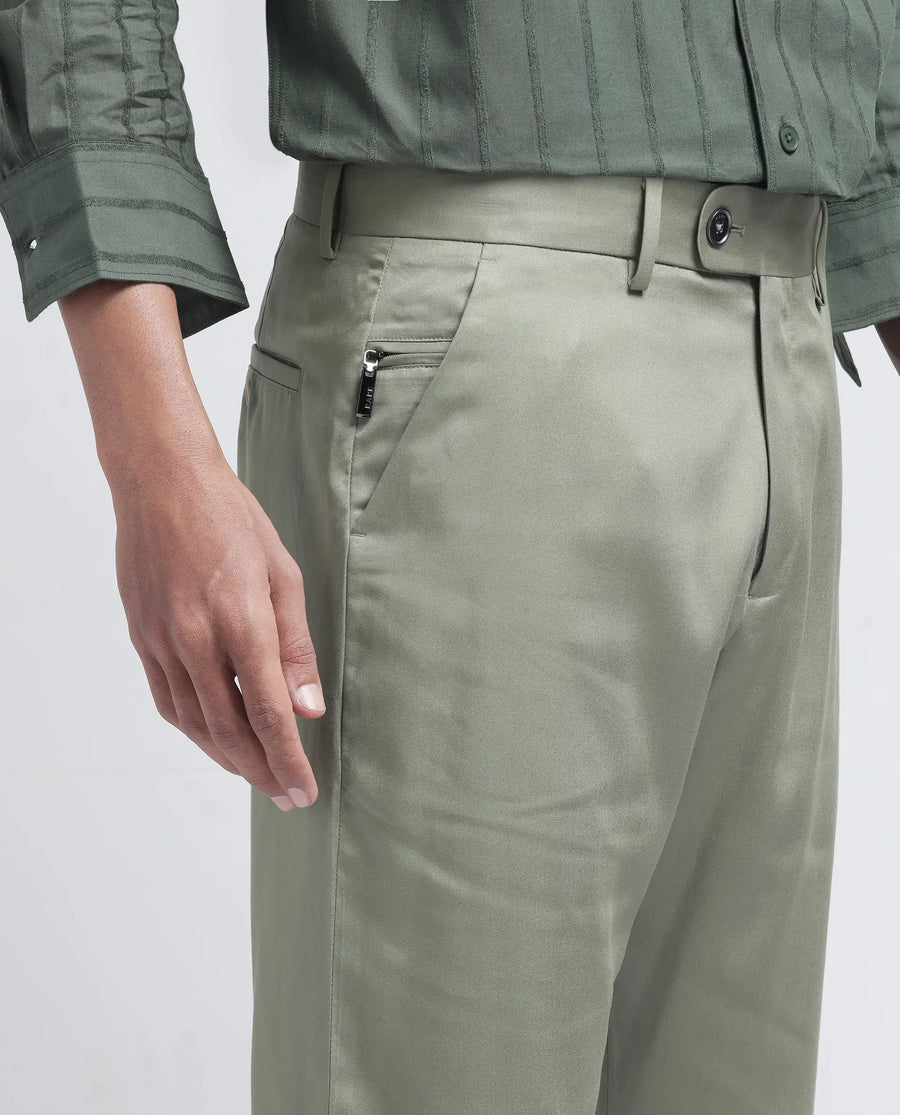 Rare Rabbit Men's Ugo Dusky Green Cotton Blend Plain Regular Fit Trouser
