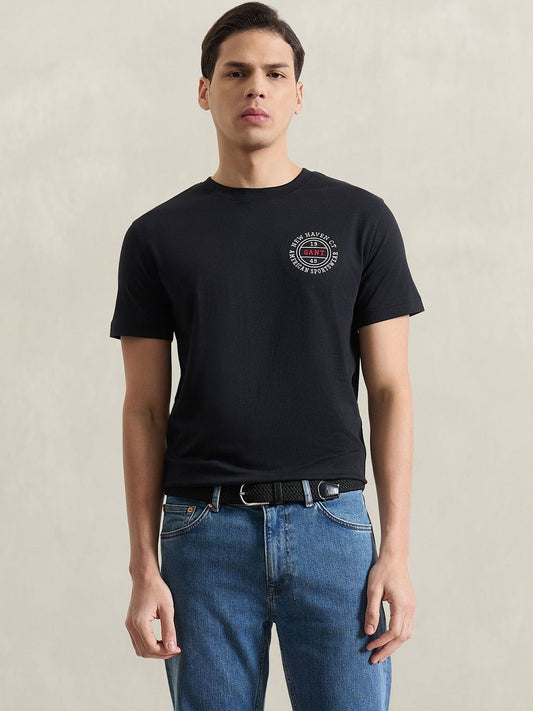 Gant Men Black Solid Regular Fit Pure Cotton T-Shirt