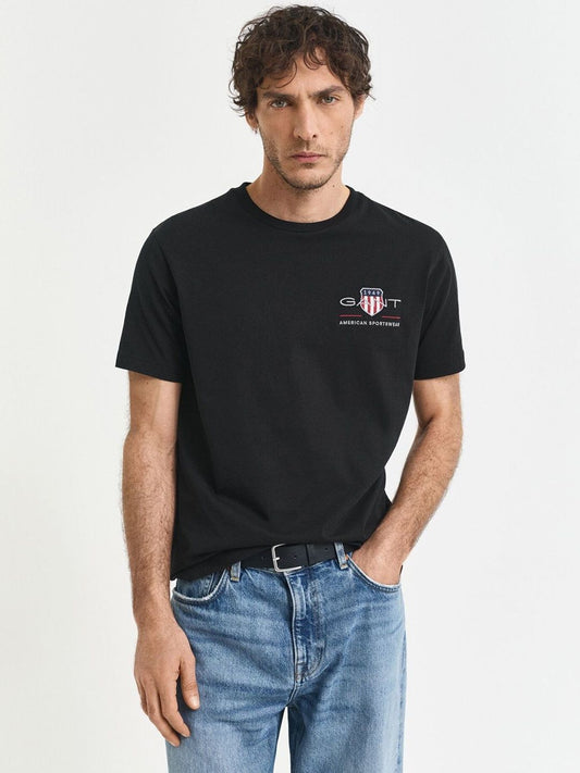 Gant Men Black Solid Regular Fit Archieve Shield T-Shirt