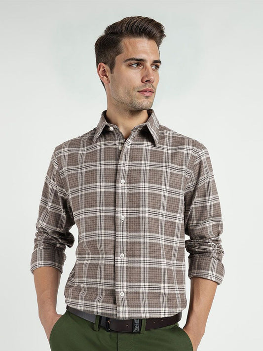 GANT Men Relaxed Fit Checked Spread Collar Pure Cotton Formal Shirt