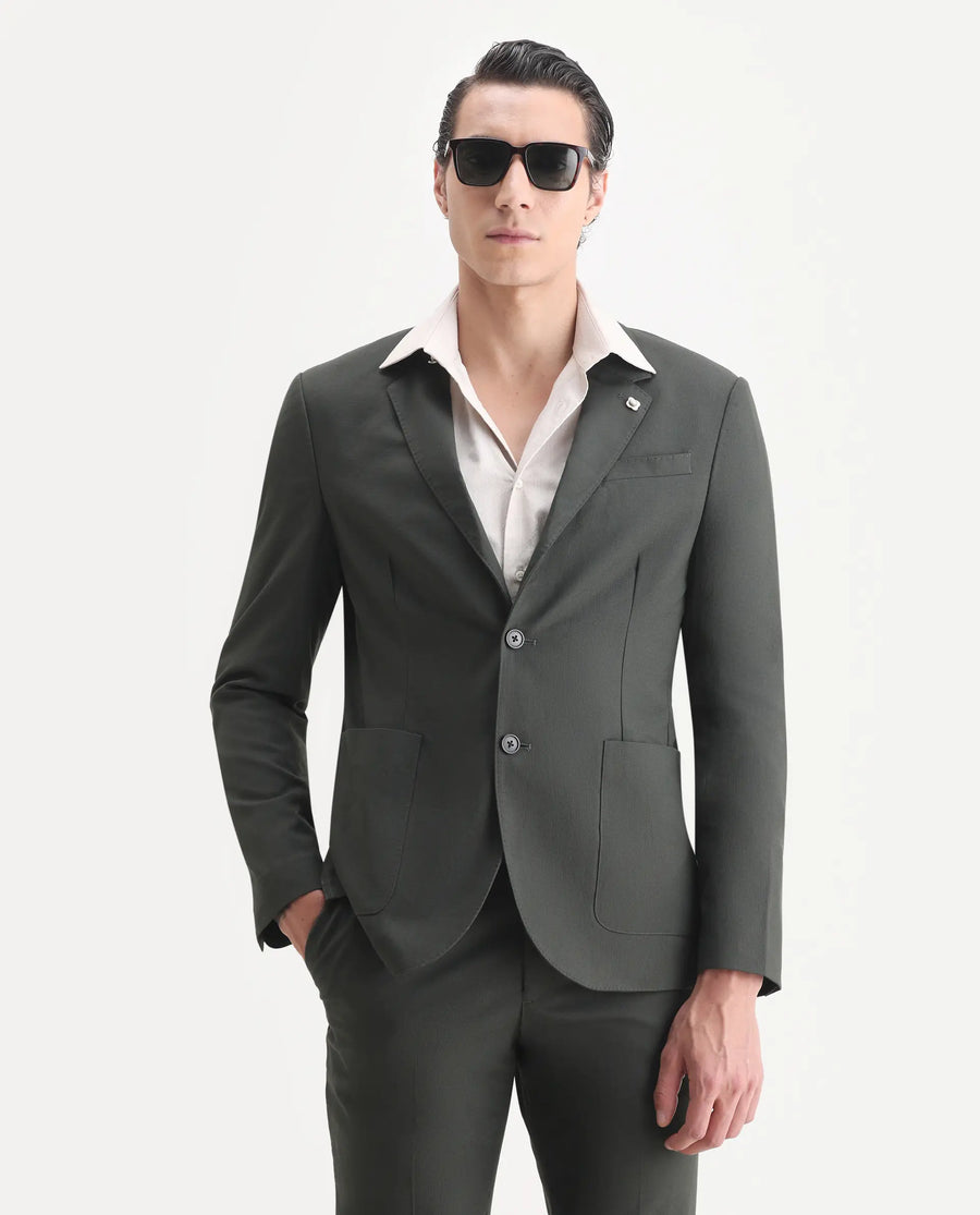 Rare Rabbit Men's Zanza Green Polyester Plain Tailored Fit Full Sleeve Lapel Neck Suits