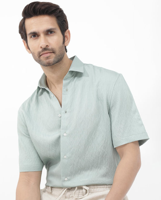 Rare Rabbit Men's Zion Light Green Cotton Plain Boxy Fit Half Sleeve Collared Shirt