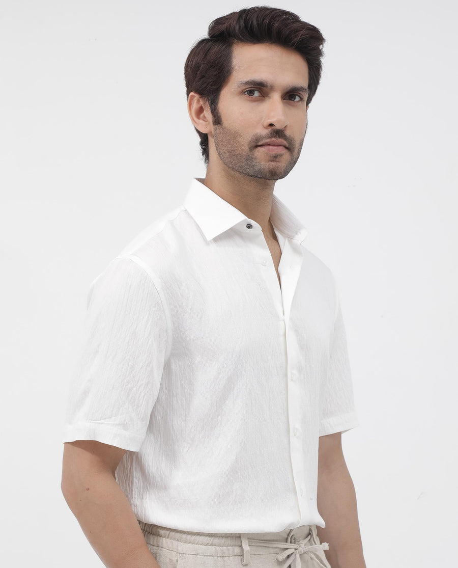 Rare Rabbit Men's Zion White Cotton Plain Boxy Fit Half Sleeve Collared Shirt